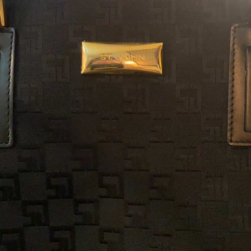 At. John black shoulder purse